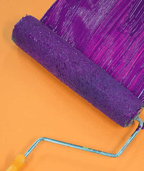 Roller loaded with colour